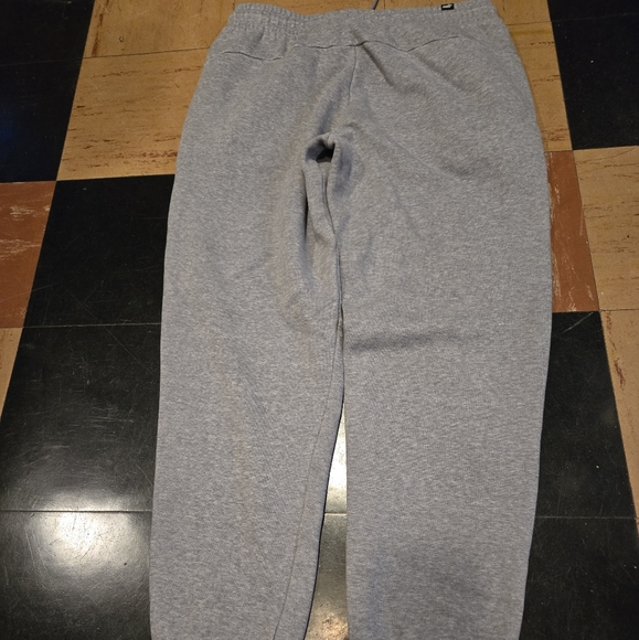 Puma sweatpants joggers gray mens size medium GUC - Picture 5 of 8